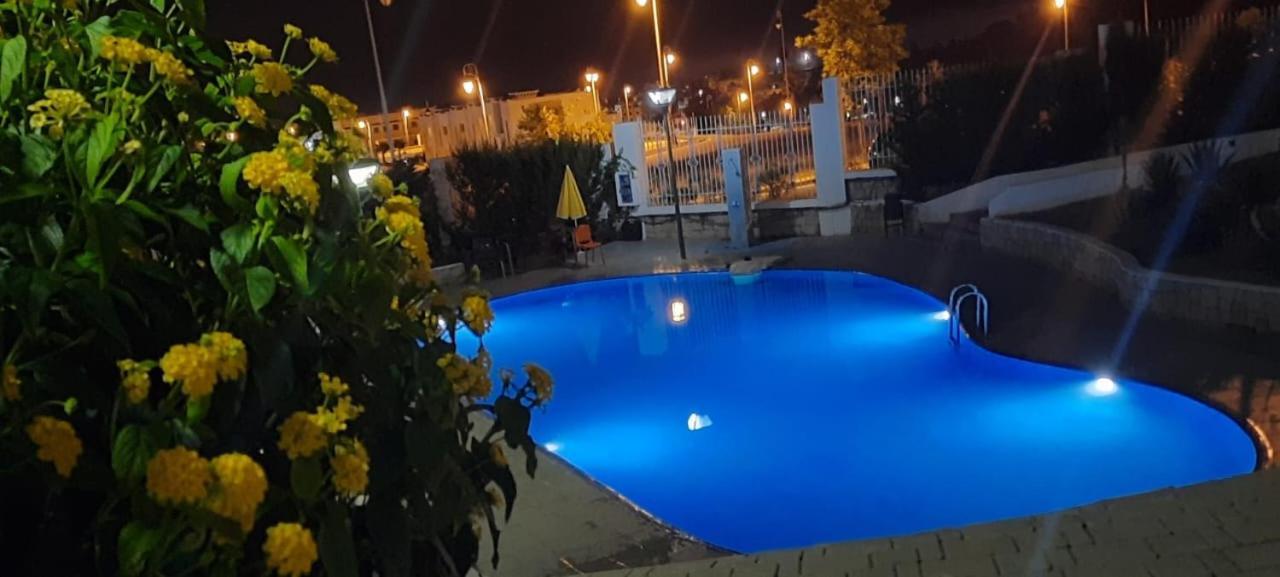 Appartement Lilia, Mdiq - Tout Confort 米迪克 外观 照片